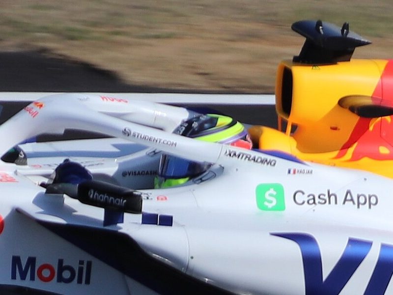 Photo of the Isack Hadjar 2025 season helmet