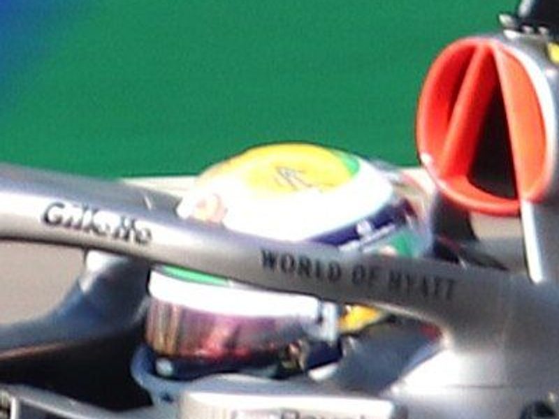 Photo of the Gabriel Bortoleto 2026 season helmet