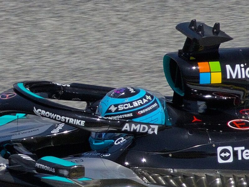 Photo of the George Russell 2026 season helmet